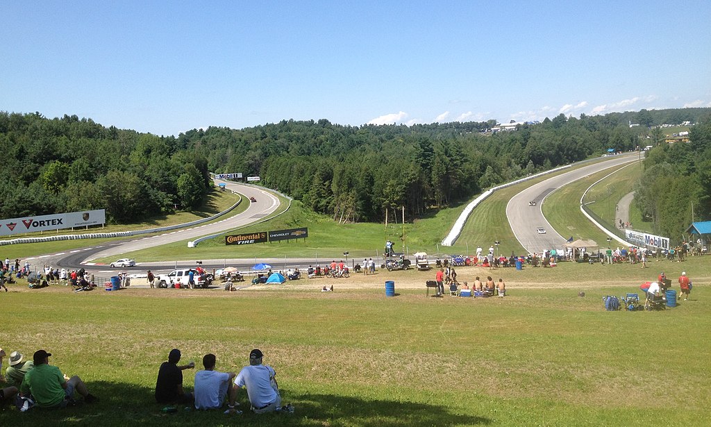 Moss Corner at Canadian Tire Motorsport Park